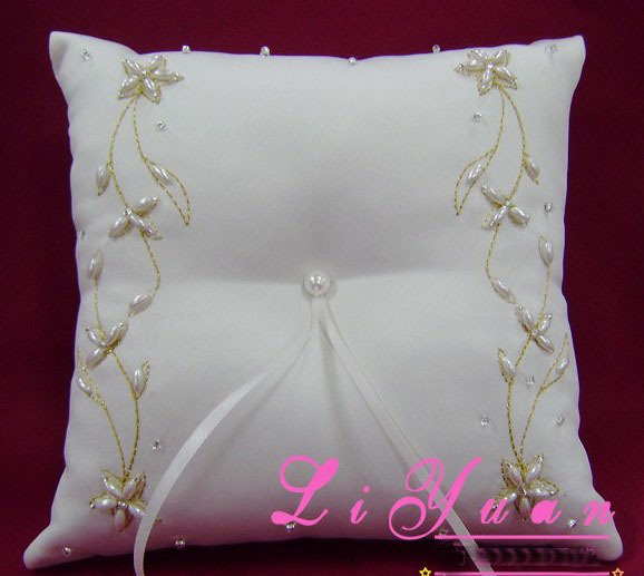 Free shipping , western Beaded Ribbon Wedding Ring pillow