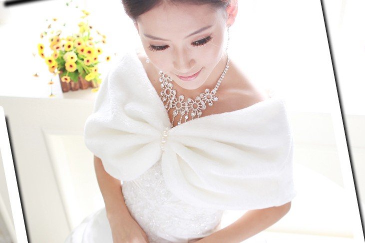 Free Shipping White FAUX FUR Wedding Bridal Wrap for wedding dress,Deluxe Bridal Jacket for prom dress