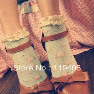 Free Shipping wholesale 100% cotton fashion Lace decoration women short socks/ female sock / sock slippers