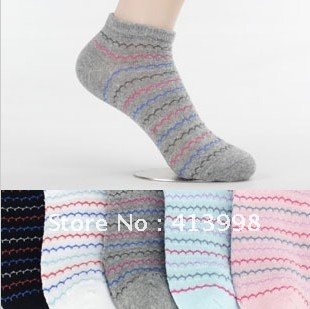free shipping!  wholesale soft cotton socks female socks striped socks winter socks