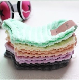 Free Shipping Wholesales Korea Cute Retro Towel Picking Cotton Striped Ladies Socks FC12200