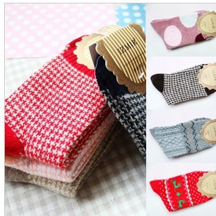 Free Shipping Wholesales Korean Retro Female Cotton Socks Thickening Of Rabbit Wool Socks FC12144