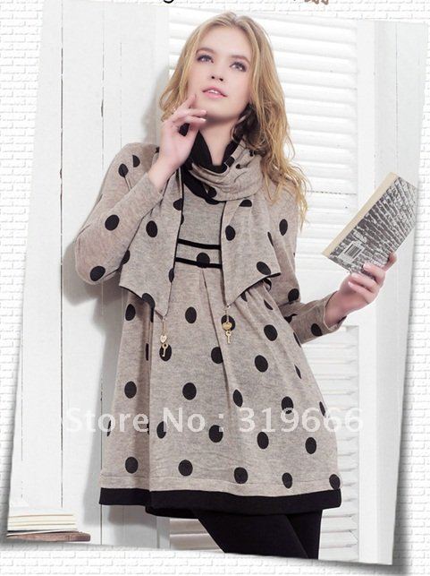Free shipping!  winter maternity clothes, thermal maternity Tops with a scarf  , pregnant women outwear