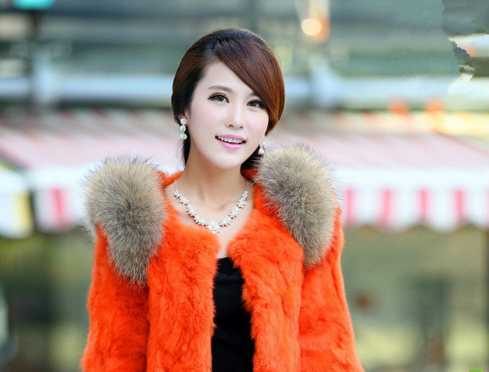 Free shipping woman fur in red , pink white ,black ,orange purple color Raccoon collars and rabbit hair