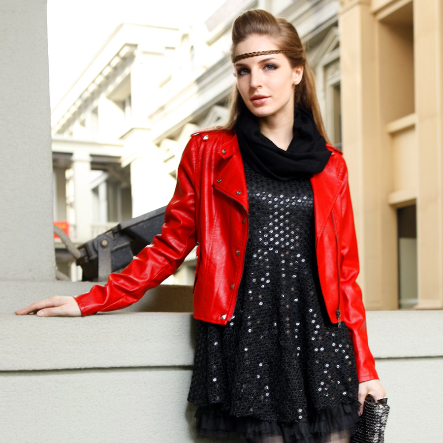 free shipping Women's 2012 autumn turn-down collar short design leather clothing 6051 motorcycle leather clothing