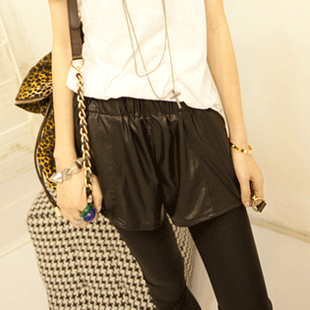 free shipping Women's 2012 new arrival summer all-match elastic waist black short design faux leather pants shorts