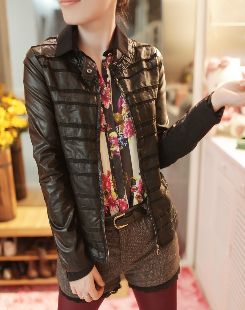 Free shipping Women's 2013 spring PU leather coat jacket casual design small short slim leather clothing female 7901