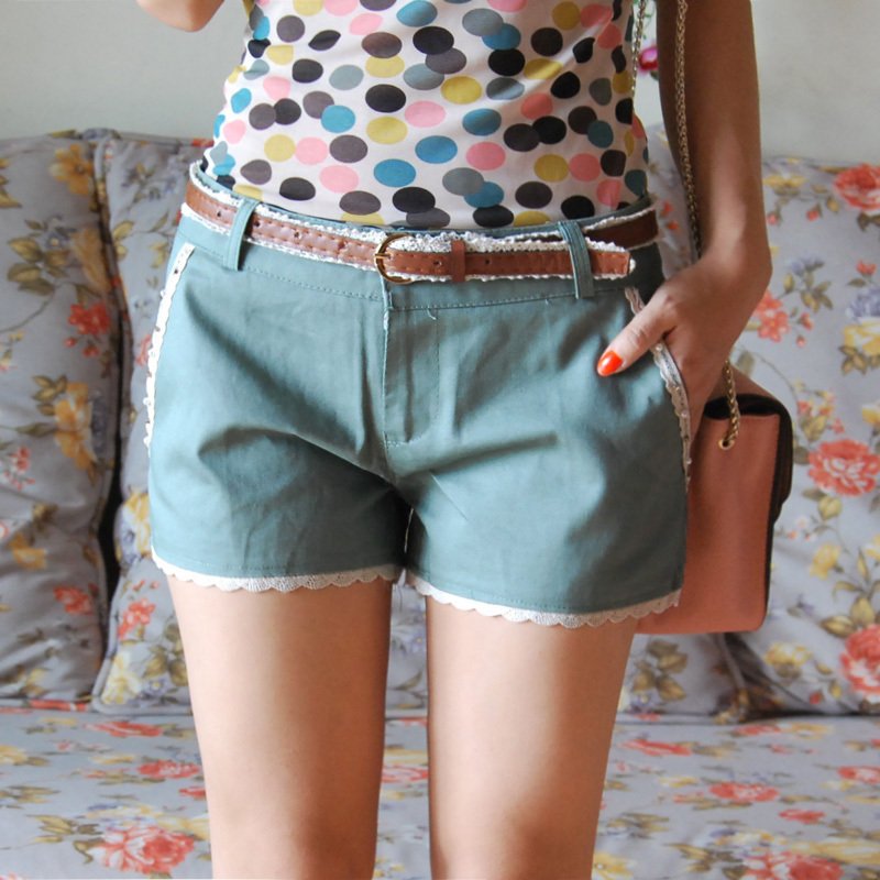 free shipping  women's candy color vintage pearl lace casual shorts