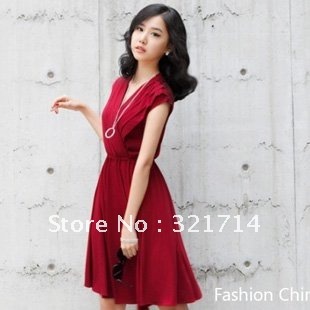 Free shipping! Women's sleeveless red&black&blue  V-neck work pleated knee-length dress with sashes! F6035