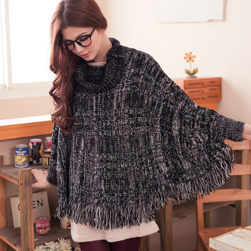 FREE SHIPPING Wood 2012 winter thick women's o-neck pullover batwing sleeve cloak sweater outerwear