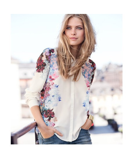 Free  shoping  Woman fashion symmetrical flowers long-sleeved chiffon shirt Blouse TB 2280