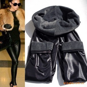 FREESHIP   Fashion women winter leggings Granny-chic  faux leather PU  legging black patent leather ankle-length pants