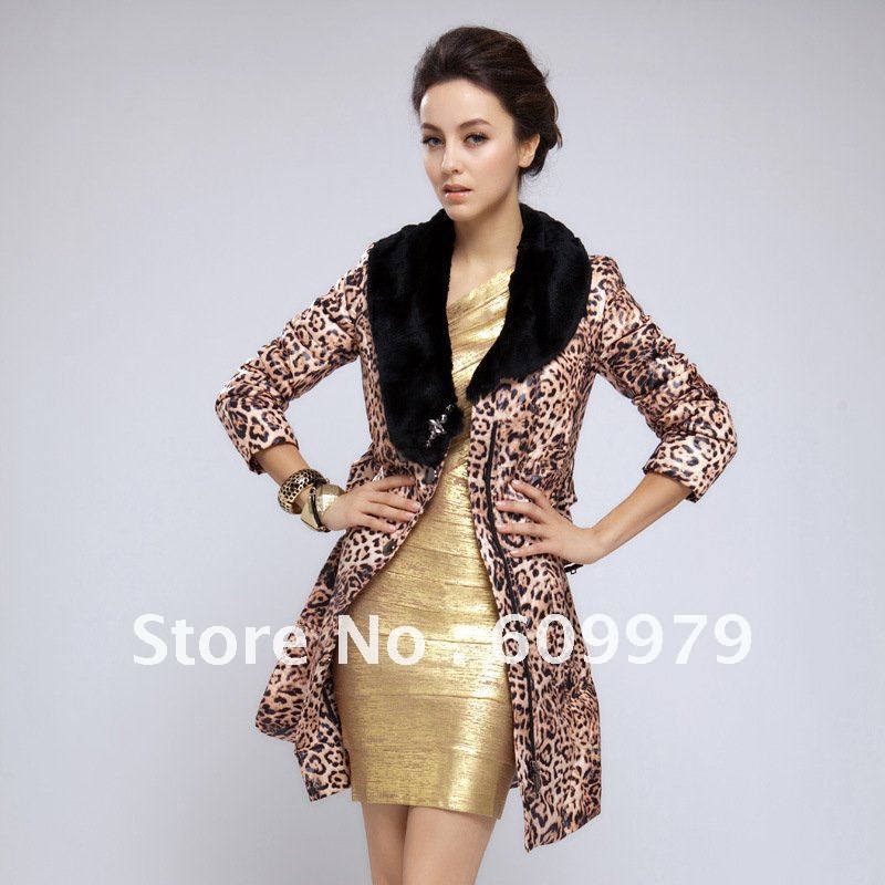 Freeshipping 2012 Fashion Lady Down Coat with Rabit Collar Size of M, L, XLXXL, XXXL FR00117