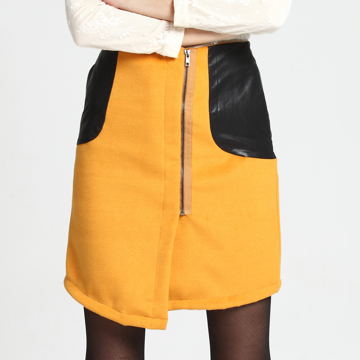 freeshipping,female winter thick woolen half-length short skirt leather patchwork fashion motorcycle