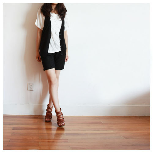 Freeshipping L ly spaghetti strap kaross paragraph sleeveless cardigan sweater IVU