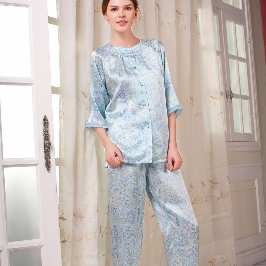 freeshipping Silk mulberry silk women's lace decoration short-sleeve sleepwear sets 1038