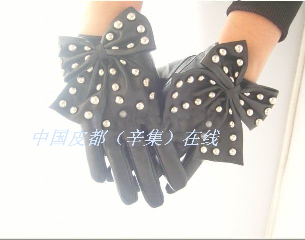 Gaga star style rivet large bow women's fashion faux leather soft leather gloves
