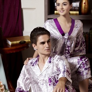 ! Genuine hi Fanny autumn paragraph noble couple fashion pajamas suit tracksuit