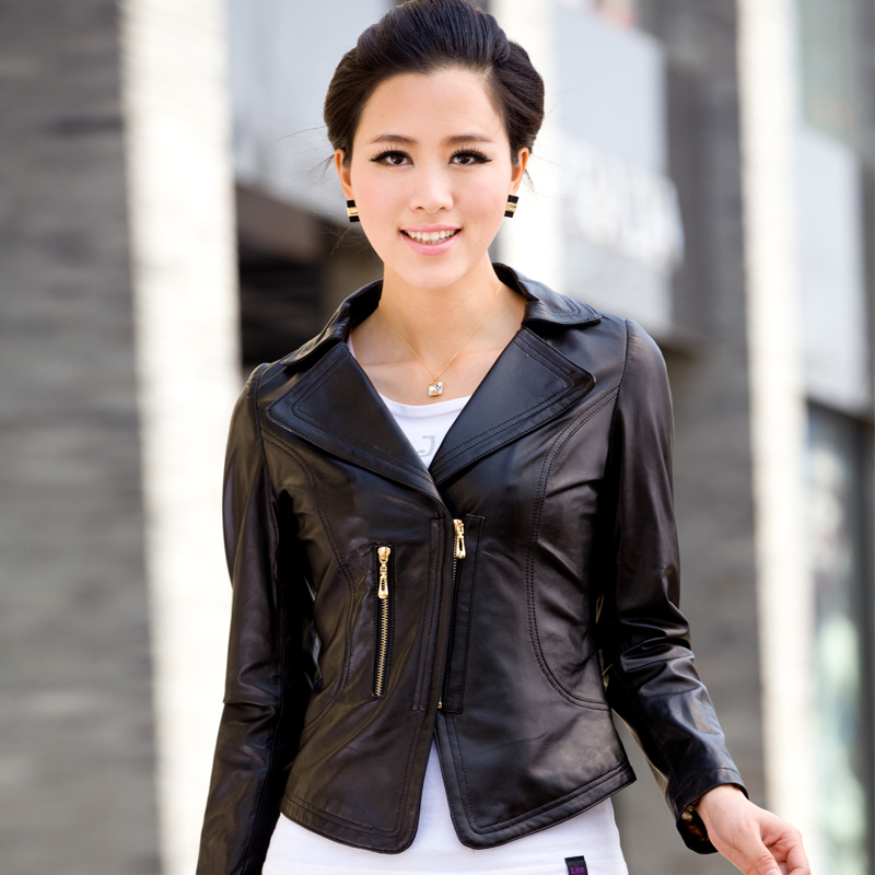 Genuine leather female short design clothing outerwear large lapel paragraph in the motorcycle slim short leather coat design