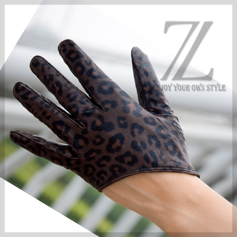 Genuine leather small suede fashion short design women's genuine leather gloves sexy leopard print color