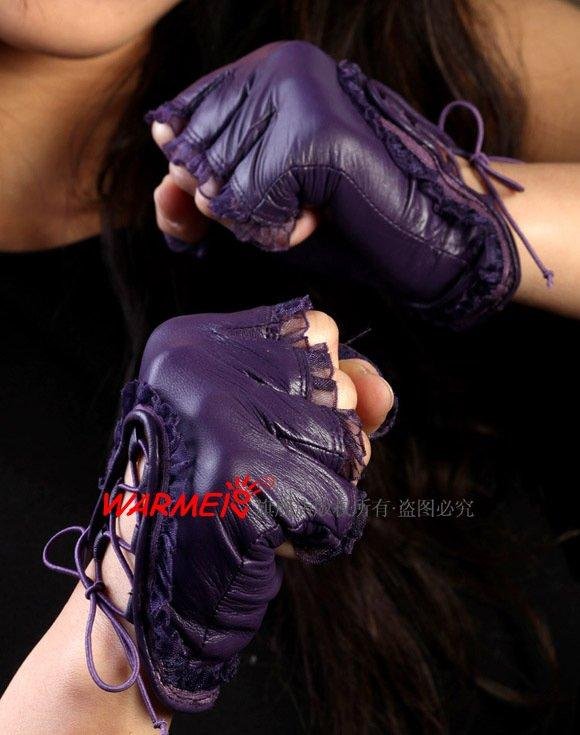 Global  free shipping : ladies Sheepskin leather half sport gloves made of lovely  driving gloves Lace Gloves color
