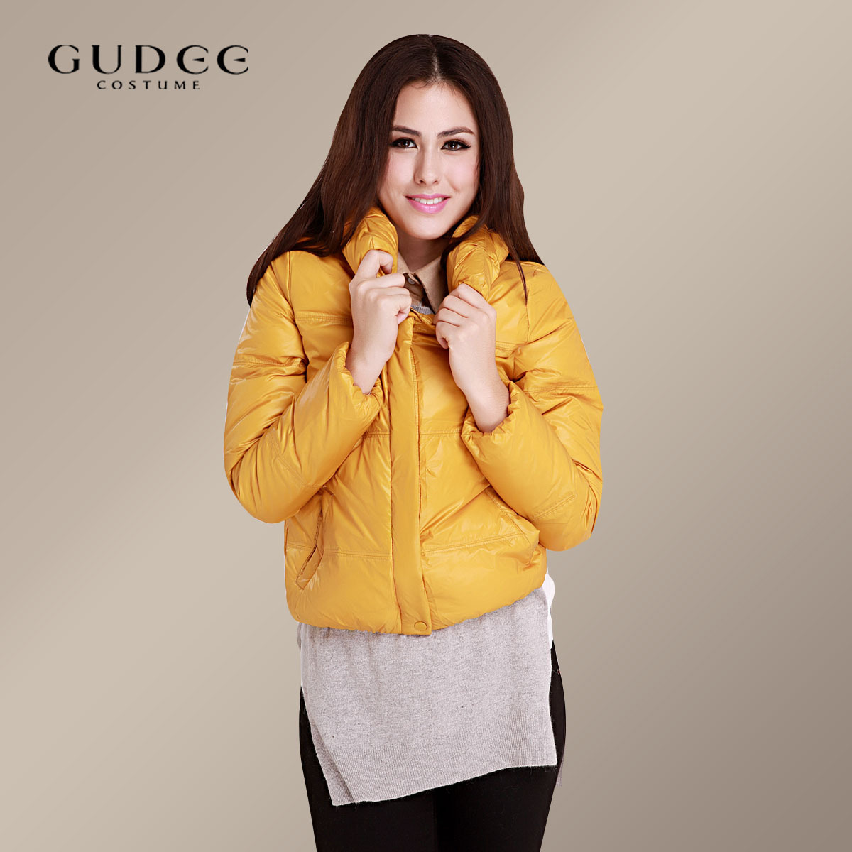 Gudee2012 depreciating autumn and winter short design candy color down coat