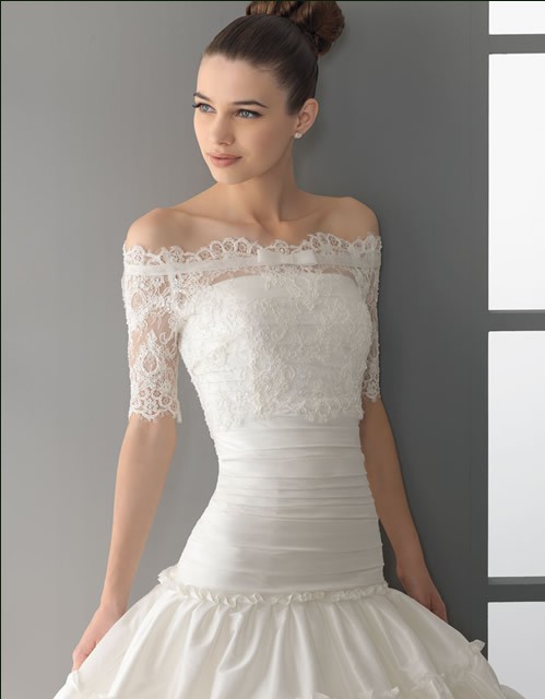 Half Sleeve Lace Bridal Bolero Jacket Fast Shipping Elegant Bateau Cheap Lovely White Wedding Dress Jackets 1 PCs/Lot