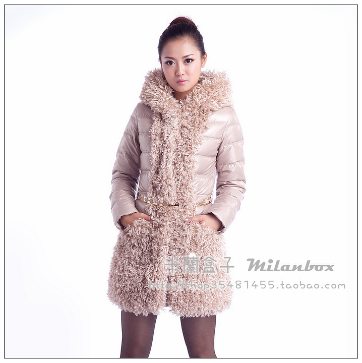 High quality ! 2011 autumn and winter leesma berber fleece with a hood 7.5 thickening down coat
