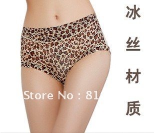 High quality fashion sexy underwear leopard pattern with black and white color