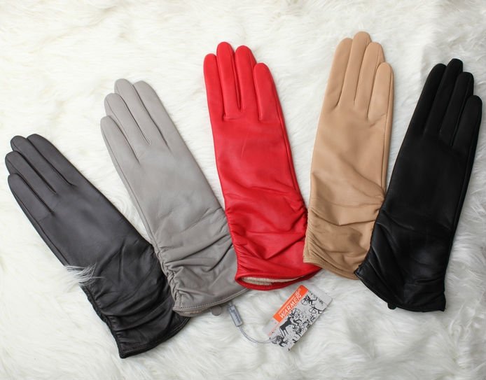 High quality Free shipping Wholesale fashion ladies winter gloves,leather gloves