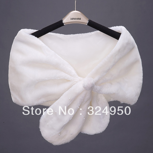 High Quality Winter White Faux Fur Pearl Short Tail Coat Bridal Wraps YZ122207