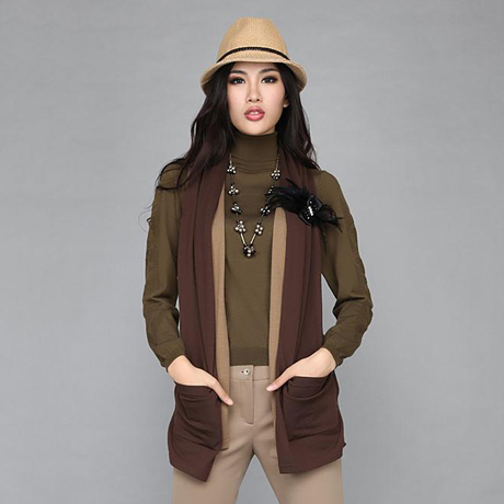 Hkk autumn fashion normic fashion color block decoration vest cape brooch 111225