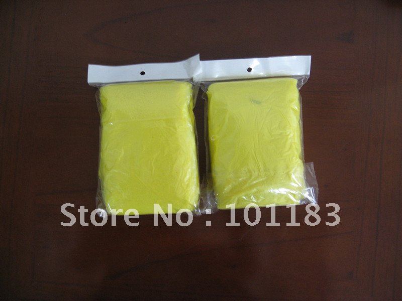 Hot  foldable  0.025mm promotion rain poncho/ PE Raincoat /Disposable Raincoat