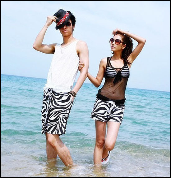 Hot sale!! 2013 Zebra stripe beach shorts for women and men fashion beach pants Couple pants for travel Factory direct supply