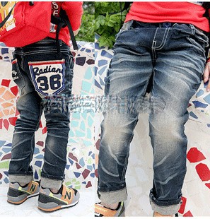 Hot sale 4pcs chinldren jeans boy / girl Denning pants alphanumeric pattern pocket fashion Free Shipping