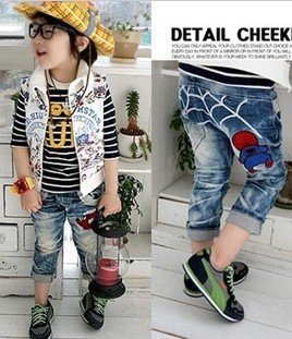 Hot sale 4pcs chinldren jeans boy / girl Denning pants Spiderman pattern fashion Free Shipping