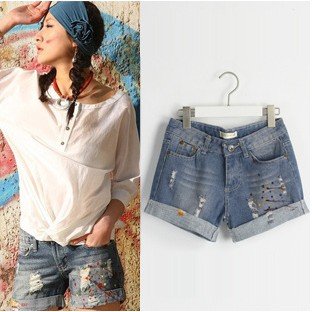 Hot sale! Free shipping Korean version Color splash low waist printing out flanging Cowboy shorts