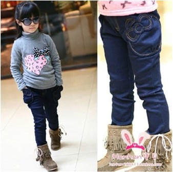 Hot Sale Free Shipping thick Korean style of the children's winter jeans,Kitty SLIM-FIT PANTS for girls kids