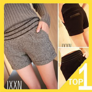 Hot sale! New Korean 2013 Casual Slim women shorts Swallow Gird short pants fashion style (1.8)