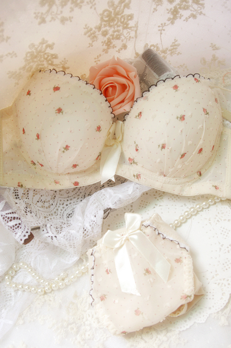 Hot sale Small fresh chiffon 100% cotton comfortable 3 breasted adjustable bra set lace push up underwear wholesale
