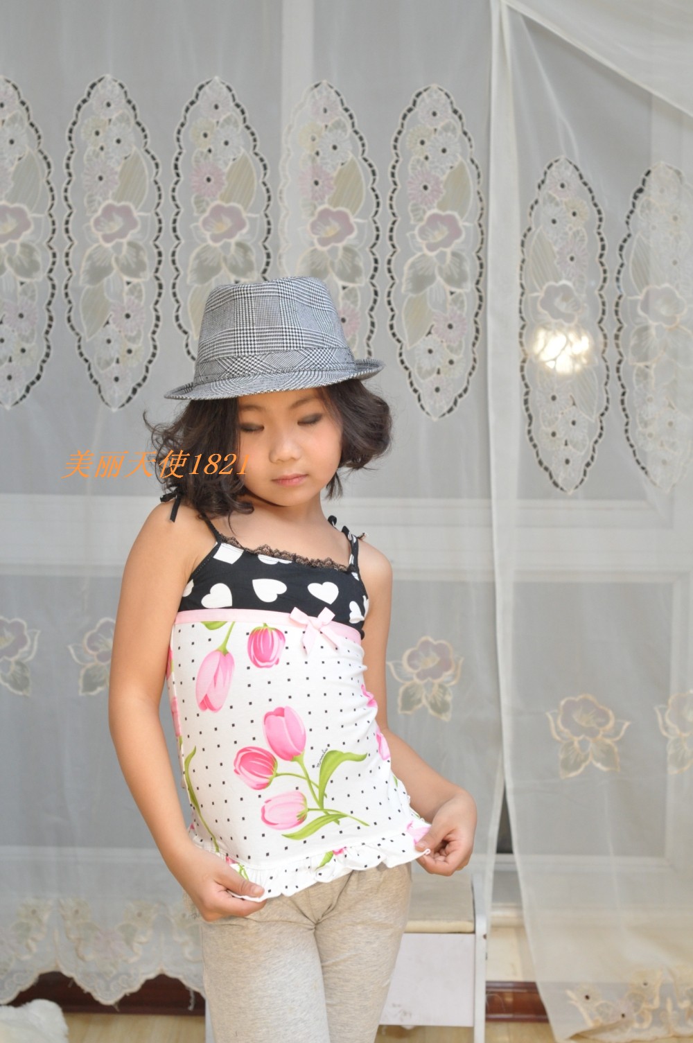 Hot sale!Wholesale 2013new girls fashion dresses Monnalisa monalisa children's clothing 2011 995626 spaghetti strap vest