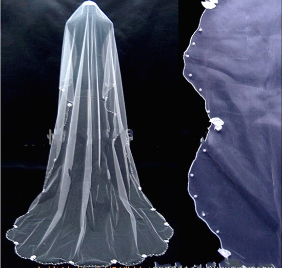 Hot Sell! Free Shipping Gorgeous Long Wedding Veil In Stock V-06