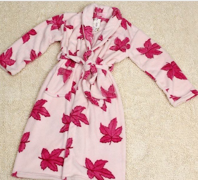 hot sell new arrival Maple leaves  bathgown bathrobes free shipping