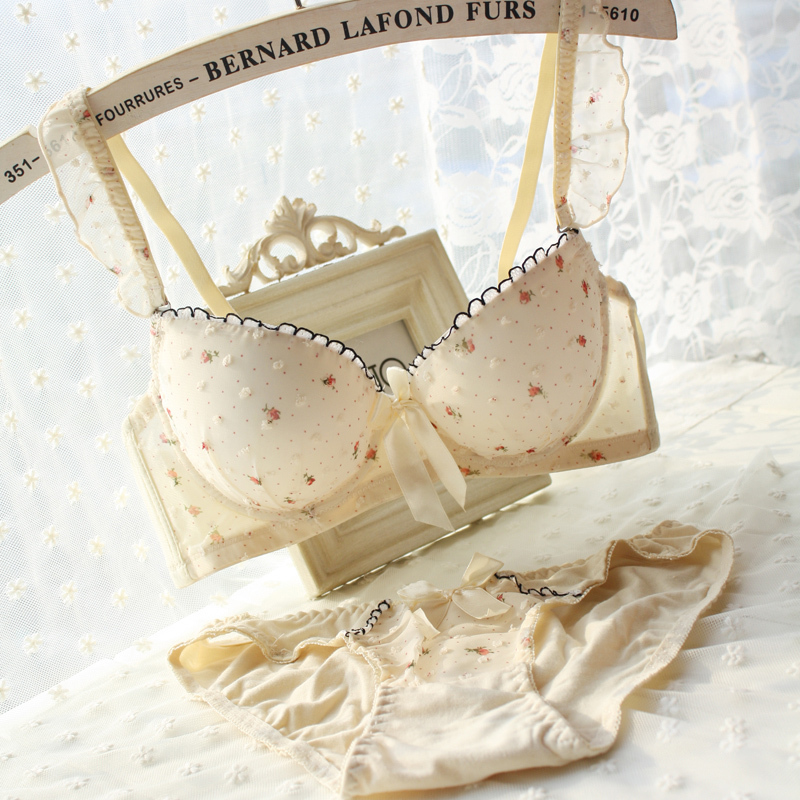 Hot-selling 2012 100% cotton lace chiffon small push up underwear bra female set