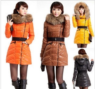 IN STOCK FREE SHIPPING FREE BELT 2013 winter luxury large raccoon fur collar duck feather down coat  ladies medium-long jacket