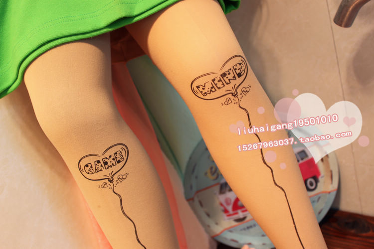 Independent love balloon socks stockings balloon letter pantyhose stockings HARAJUKU
