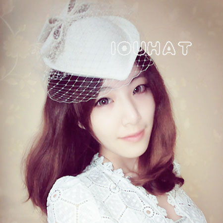 Iouhat small fedoras vintage fashion autumn and winter hat female woolen beret