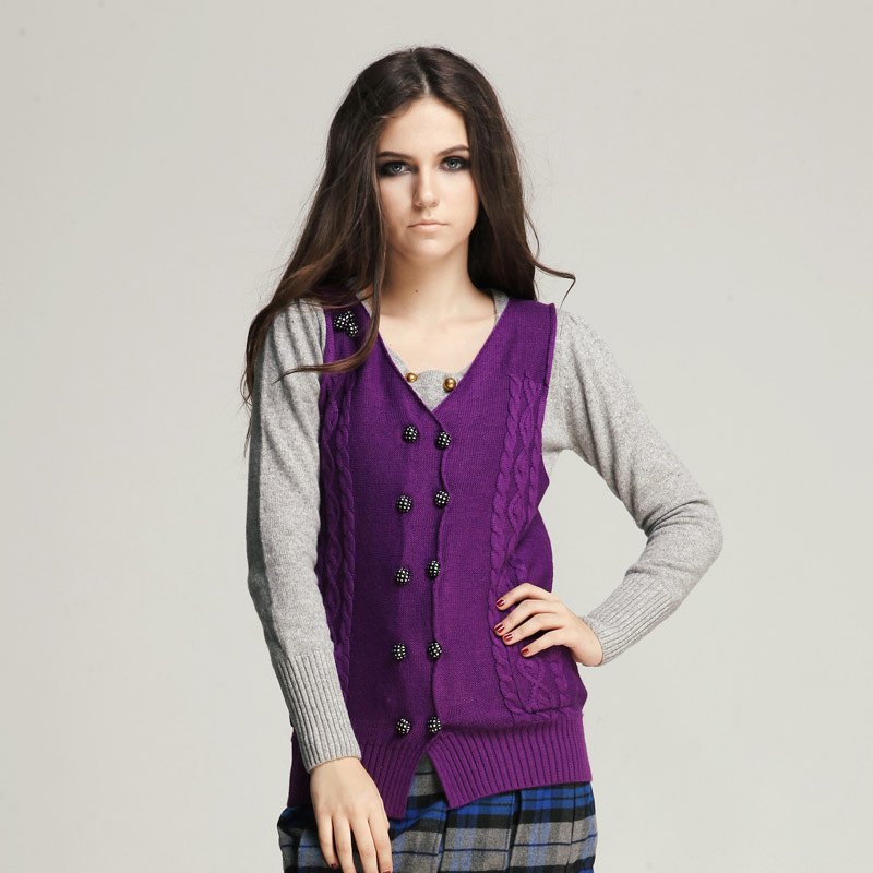 ITISF4 itisf4 2012 female flower vest