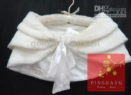 Ivory Winter Bridal Wedding dress Fur Wrap/shawl/coats Shrug Shawl