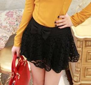 Korean version of the new women's fashion waist section shorts , lace shorts